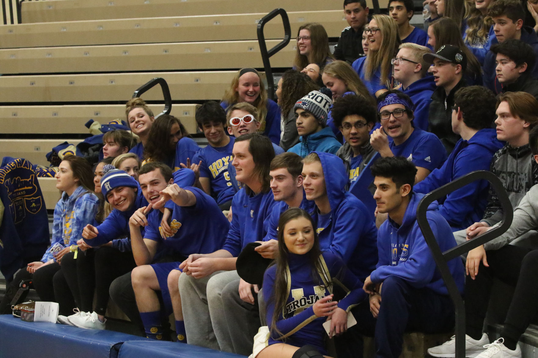 Faces: Highland Holiday Hoopfest